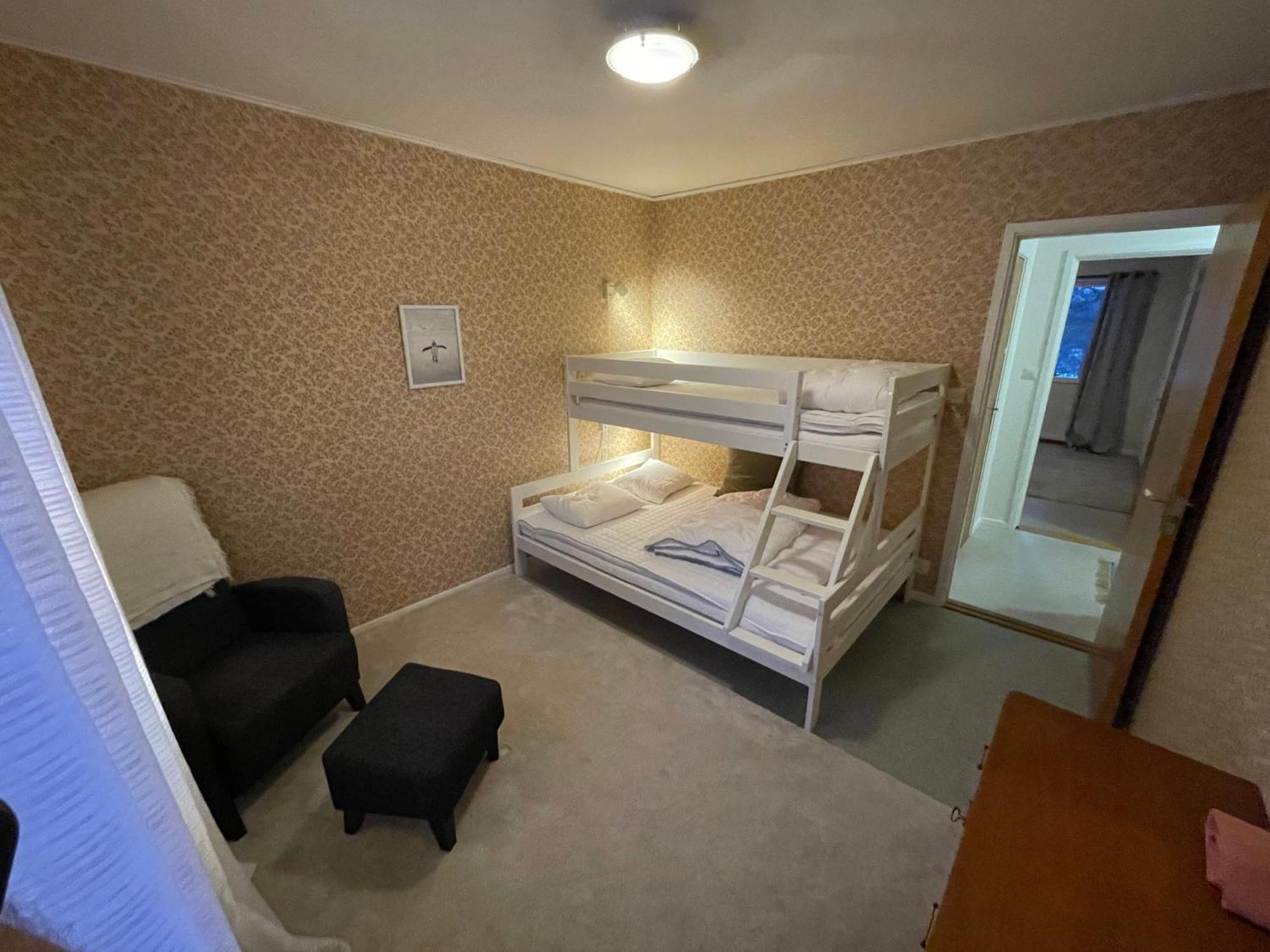Hestra Guesthouse Extérieur photo
