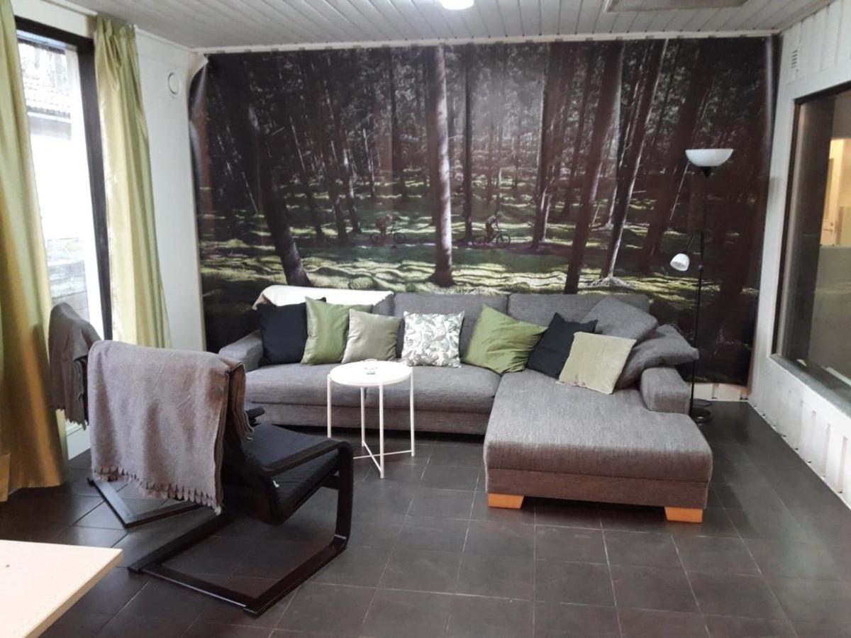Hestra Guesthouse Extérieur photo